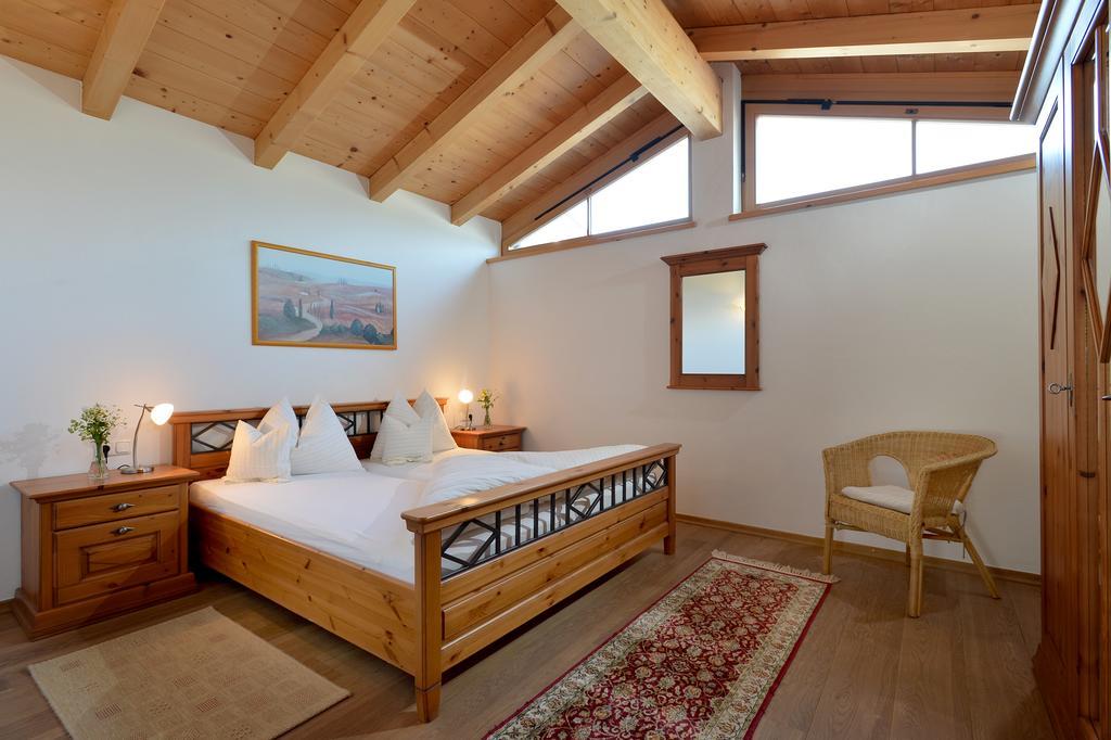 Hotel Theresia Garni Sankt Johann in Tirol Habitación foto